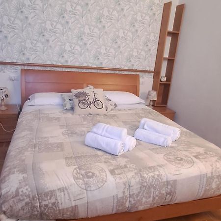 Delizioso Appartamento In Corte Vittuone Kültér fotó